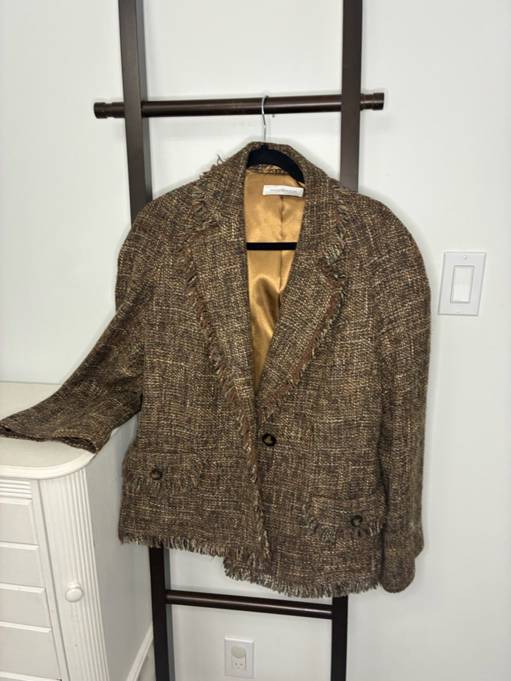 Tweed blazer by Windsmoor. Size 12. Brown Bouclé Fringe Blazer. Dark academia